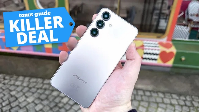 This is nuts! Mint Mobile is practically giving away the Galaxy S25 and 2 years of unlimited data for $800 off
