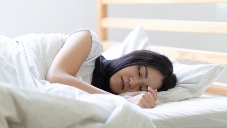 I test bedding for a living — this is the one simple switch I recommend for cooler sleep this summer