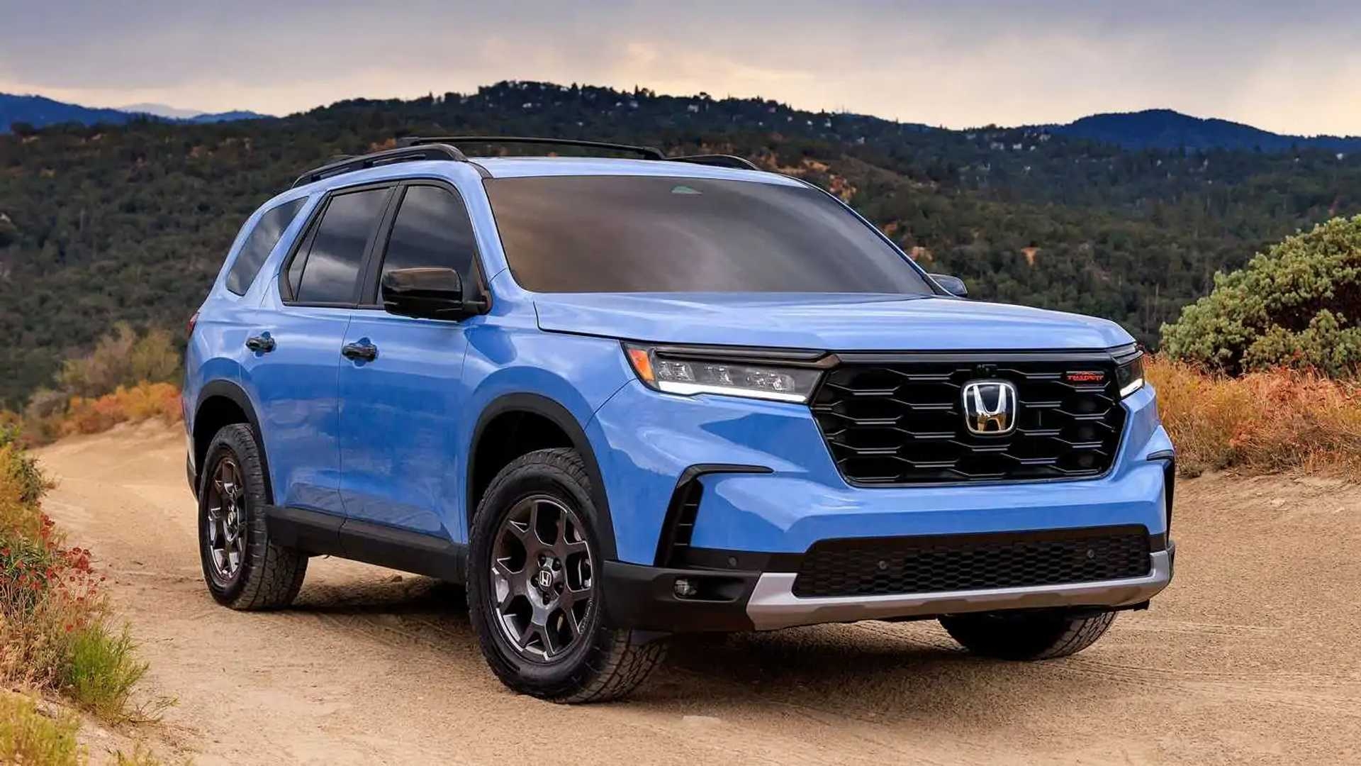 'The Pedal [Could] Shift Out of Position:' Honda Recalls a Quarter-Million Cars Over Faulty Brake Pedals