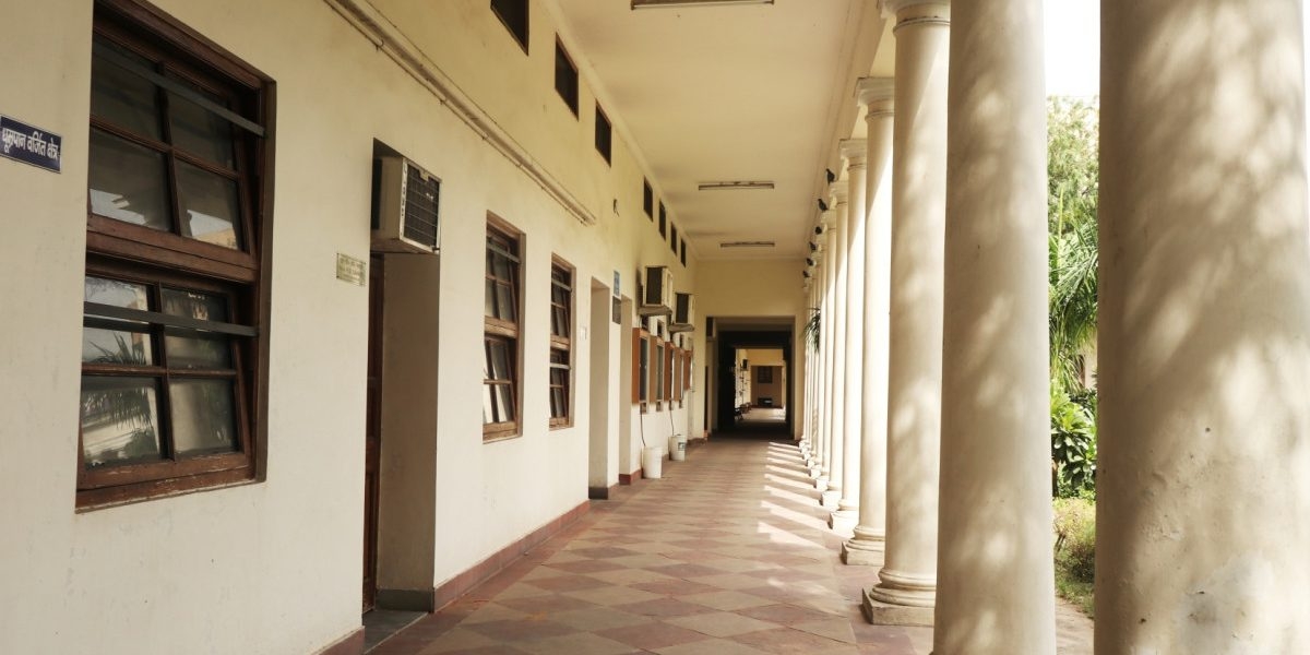 Delhi University Vice Chancellor Says Manusmriti Removed From Curriculum, Won't Teach in Future