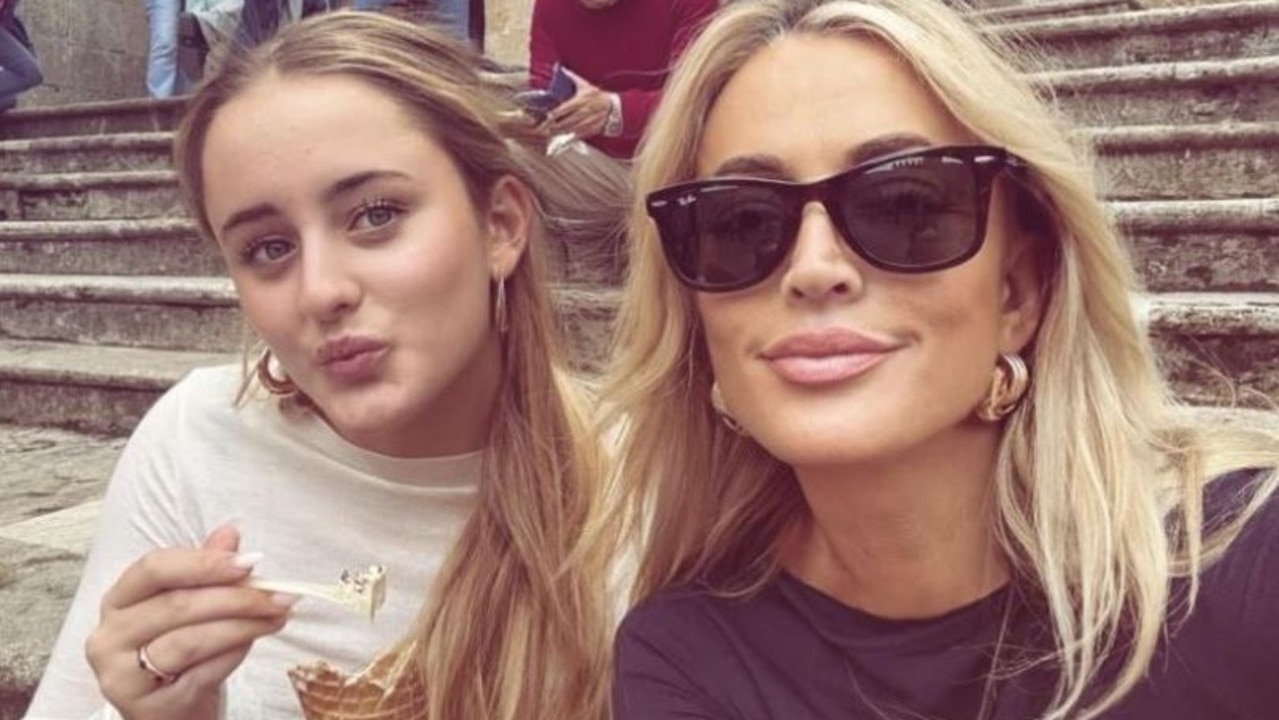 Jackie ‘O' Henderson shares happy snaps of luxury Italian holiday with lookalike daughter