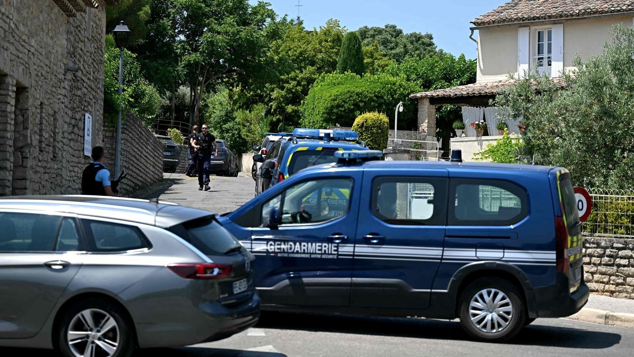 Bride shot dead at own wedding as masked gunmen open fire