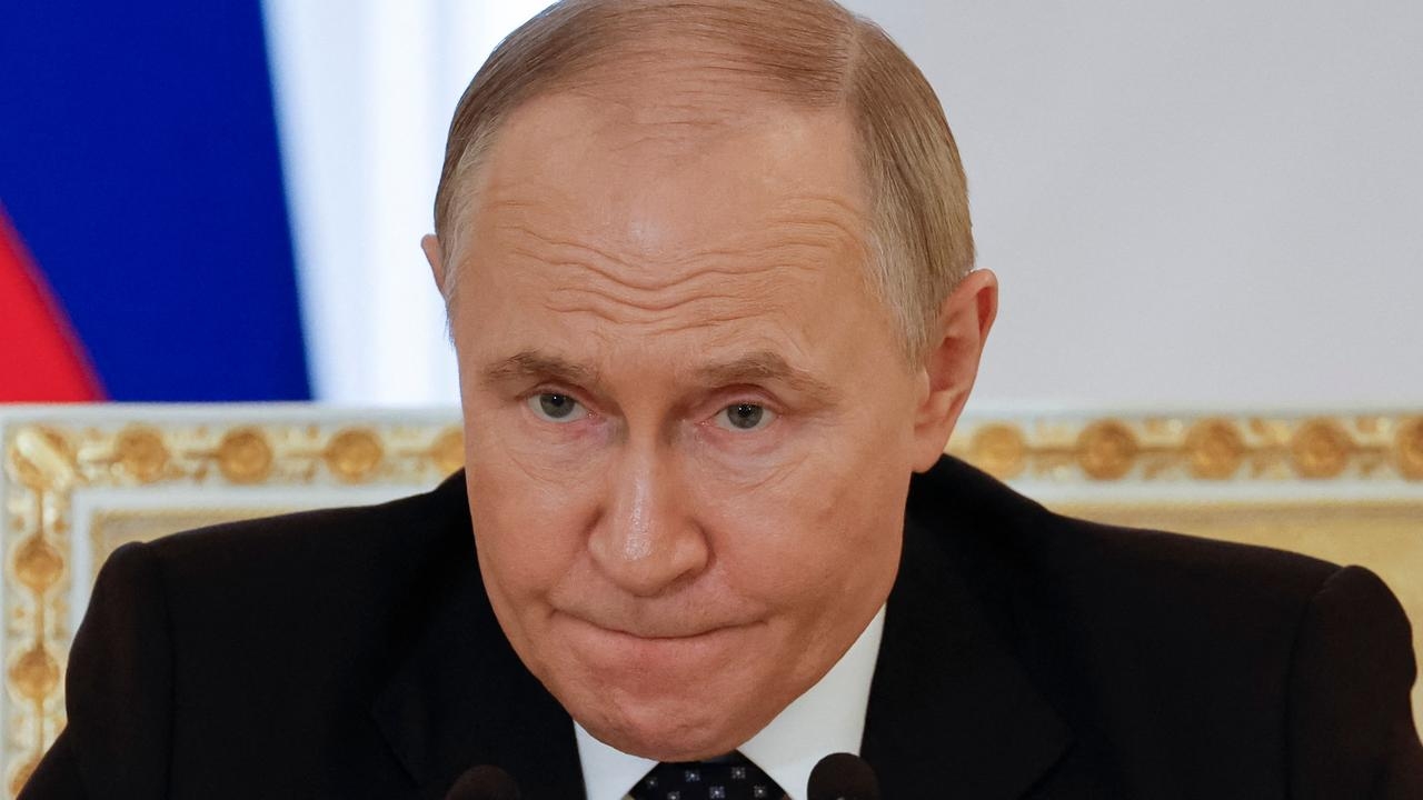 Russian economy on verge of recession, minister warns