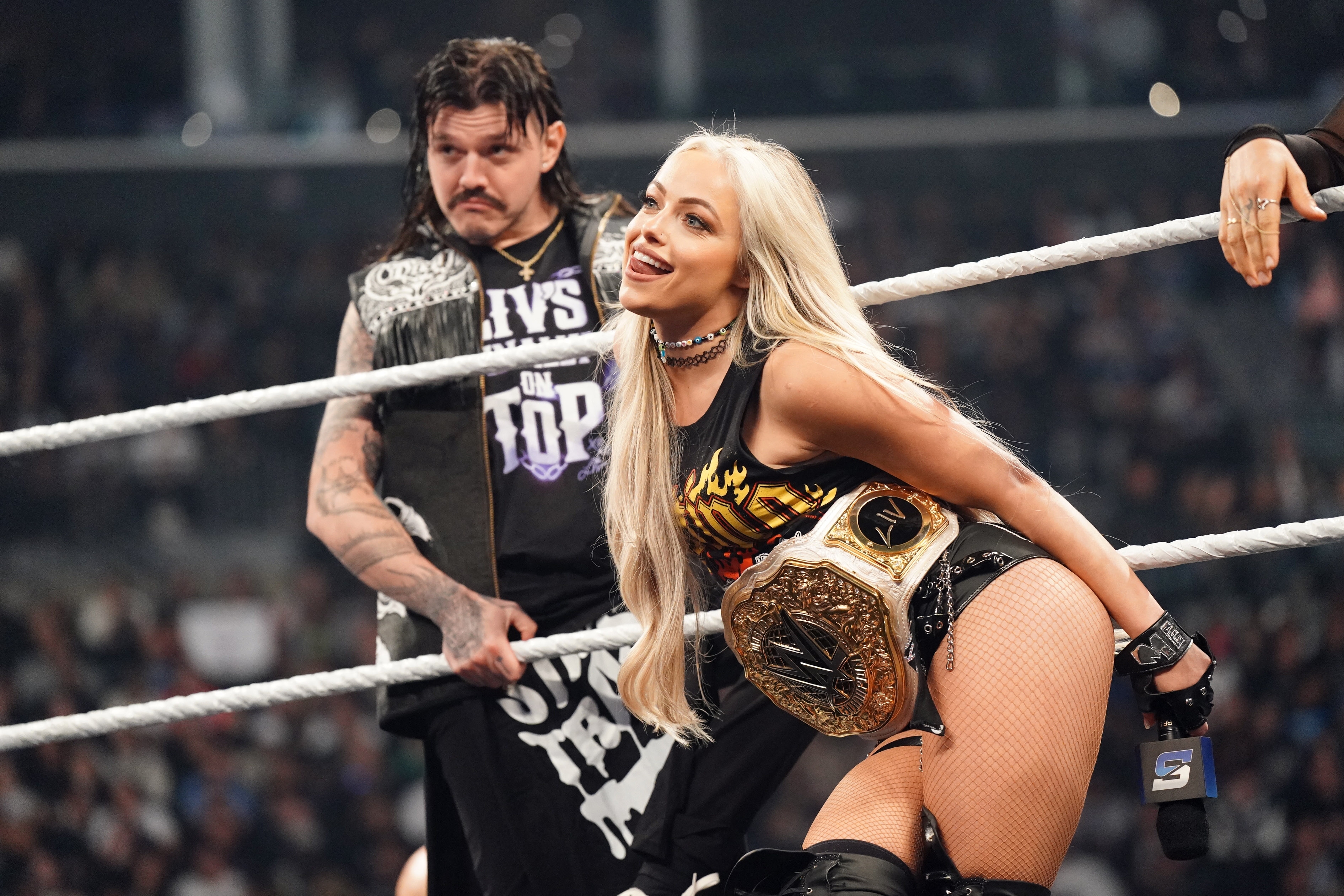 WWE Star Liv Morgan Could Miss Significant Time After 'Freak' Injury: Report