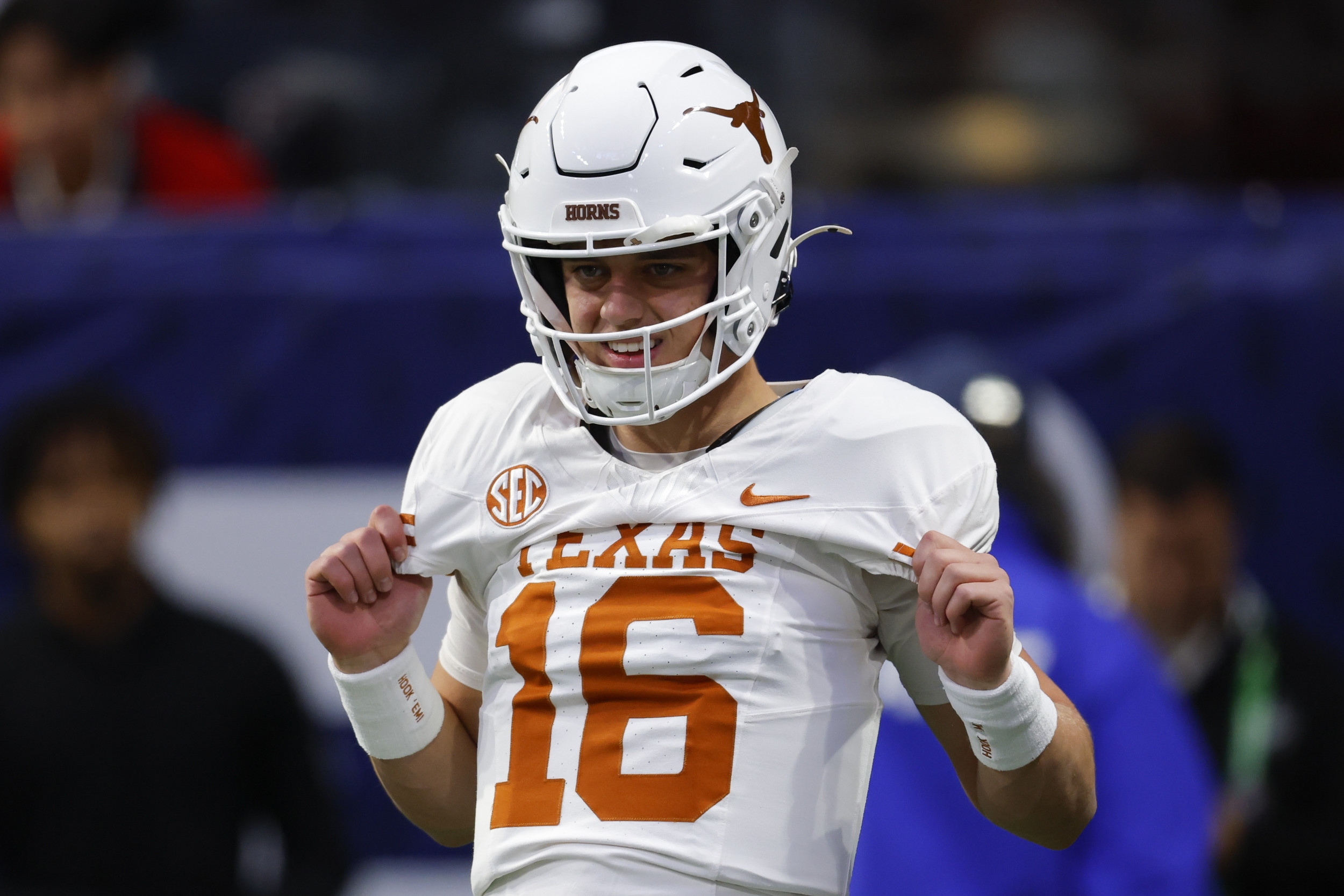 Peyton Manning Doesn't Hold Back About Longhorns QB Arch Manning