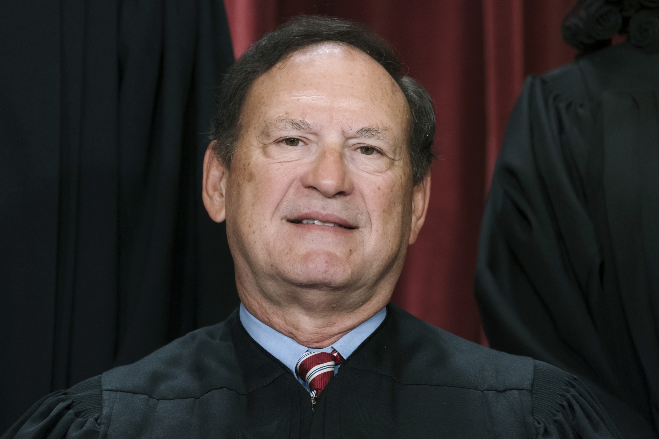 Alito Says Supreme Court Forcing Judges To Do 'Mind-Bending Exercises'