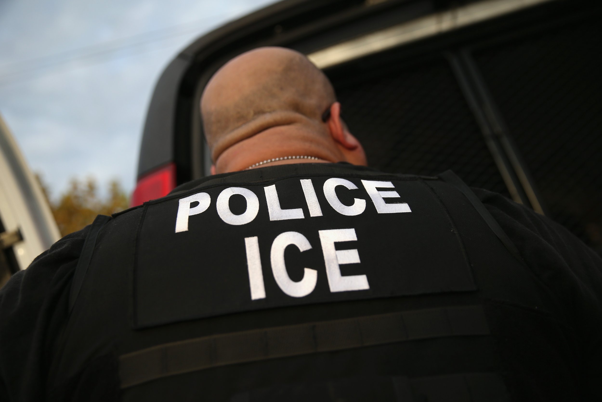 Migrant Dies In ICE Detention In Florida: What To Know
