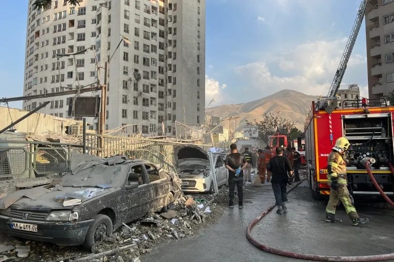 الصحة الإيرانية تعلن ارتفاع حصيلة الضحايا منذ بدء العدوان الاسرائيلي