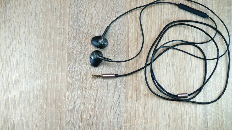 The Sound of Reliability: Top Wired Headphones