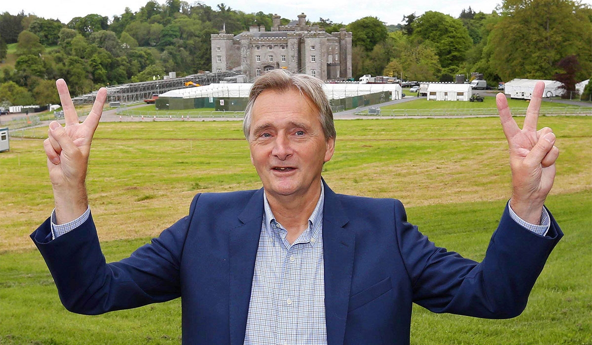 Slane Castle's Lord henry Mount Charles dies aged 74