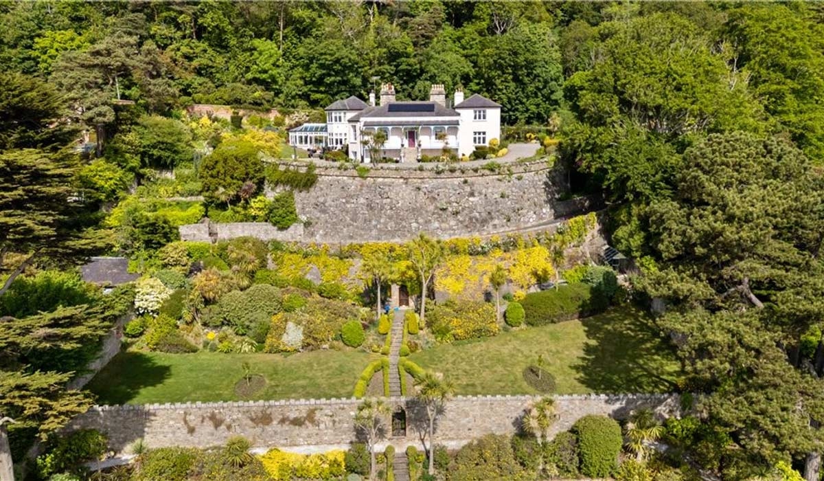 Panoramic sea views and famous neighbours: Stunning Killiney home hits market for eye-watering sum