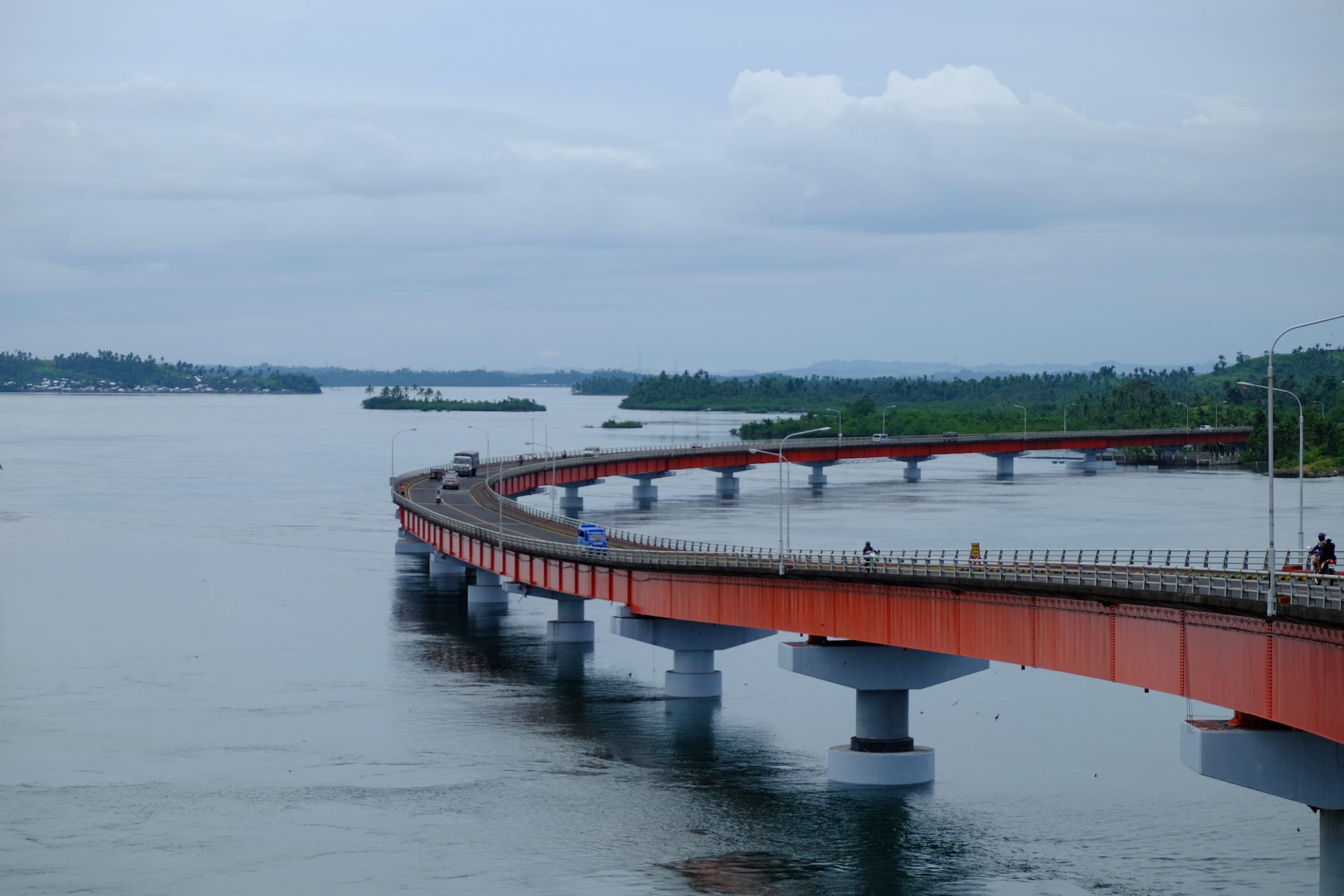 Marcos orders regular 3-year inspections of San Juanico Bridge amid safety concerns