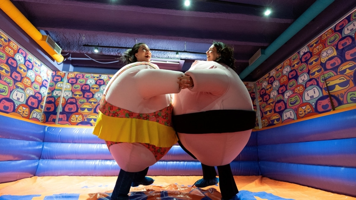 Visitors Laugh Away Troubles at the HaHaHouse Museum