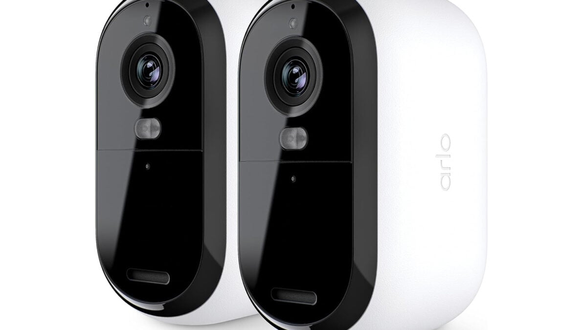 Just Like Black Friday, Amazon Gives You a Free Arlo 2K Security Camera When You Buy One