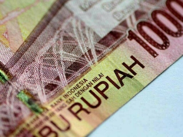 Asia FX gain against soft dollar