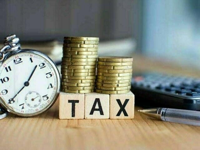 Senate body backs zero ST on stationery, okays tax on e-commerce