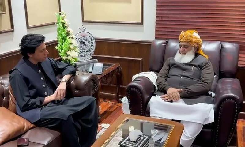 Fazl, Vawda discuss political situation