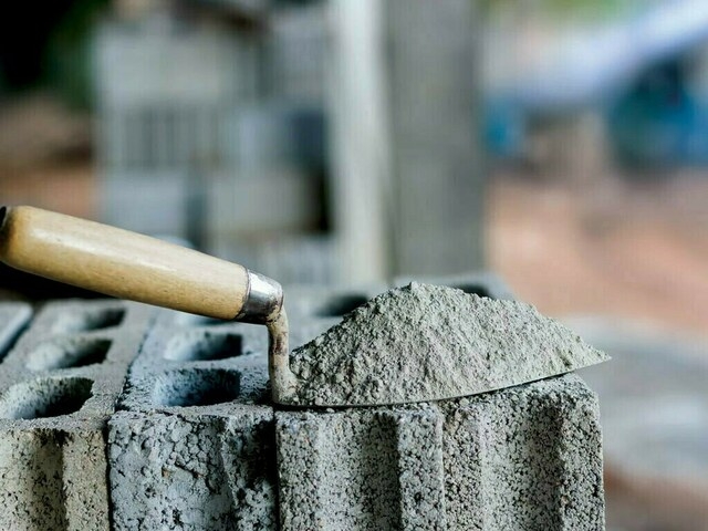 Cement price dynamics
