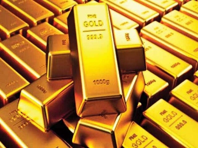 Gold prices further slip