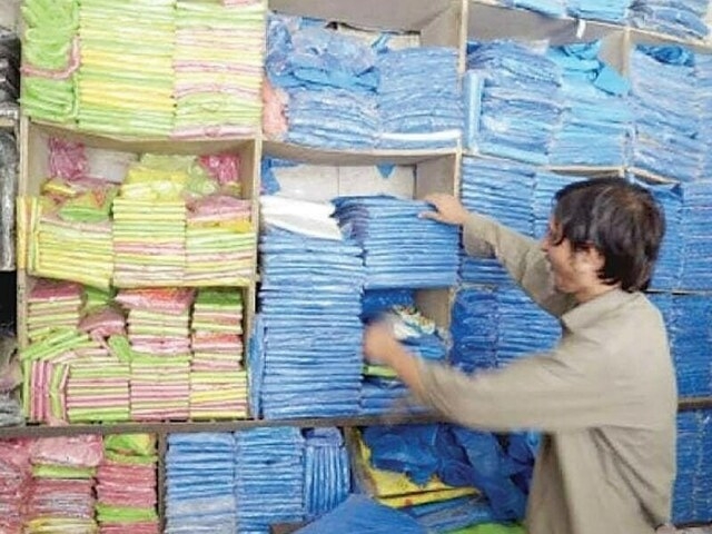 ‘Sudden ban on plastic bags to harm traders, industrialists'