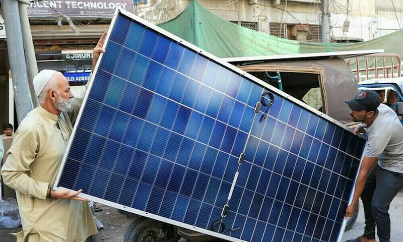 Cut from 18pc to 10pc: Solar panel prices to go up 4.6pc only, Aurangzeb tells Senate