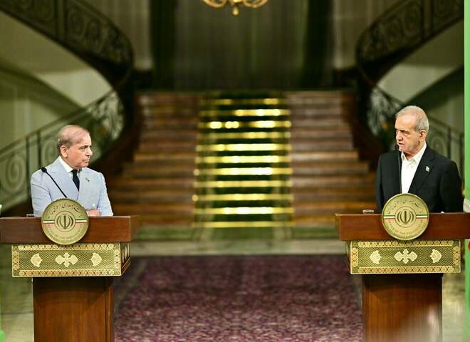 ‘Pakistan stands with Iran': PM