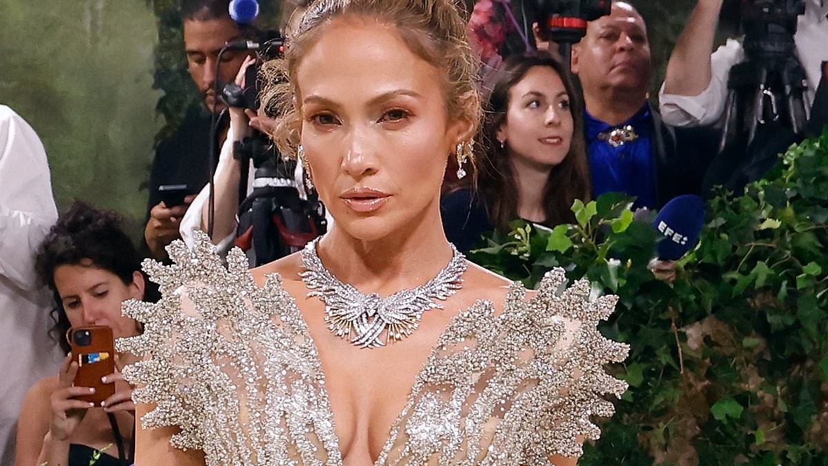 EXCLUSIVE Jennifer Lopez will NOT be attending the Met Gala this year