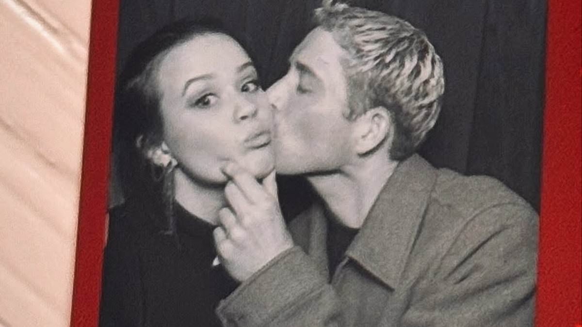 Reese Witherspoon's daughter Ava Phillippe moves in with her boyfriend