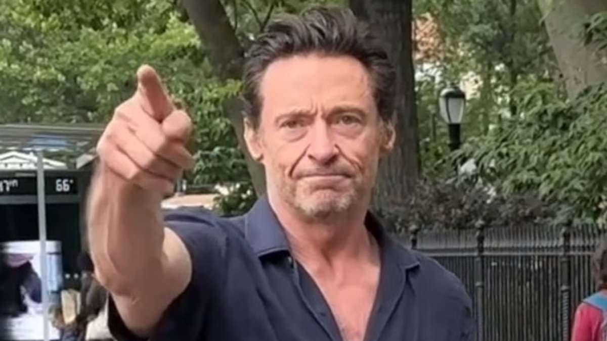 Hugh Jackman waves down stranger to flee terrifying fan frenzy