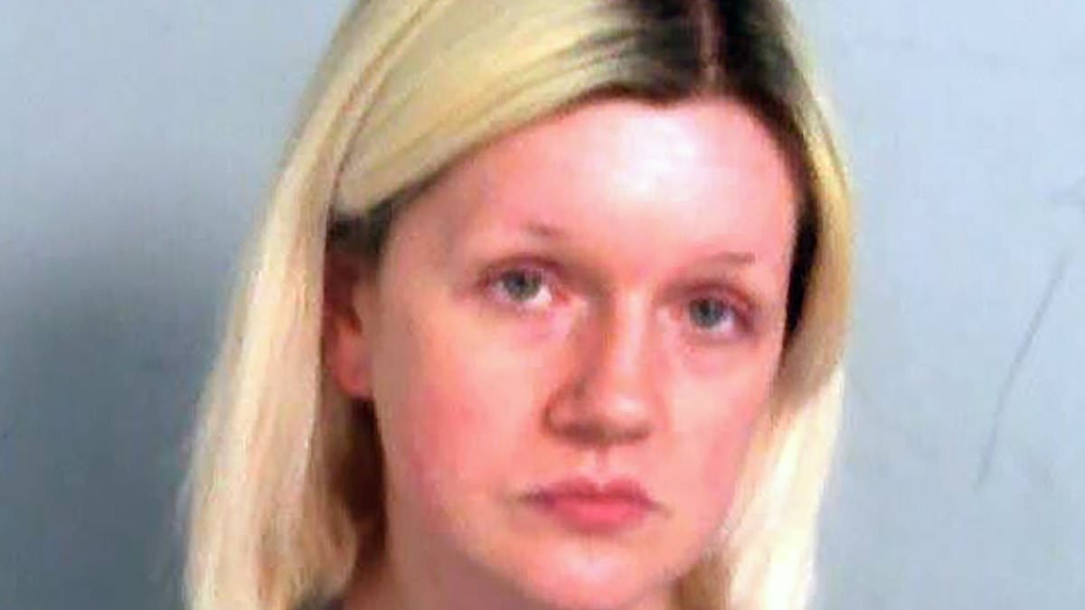 What drove a daughter, 36, to kill her parents and then hide their bodies in the family home for FOUR years - as her sister says: 'I understand why she did it, but I never want to see her again'