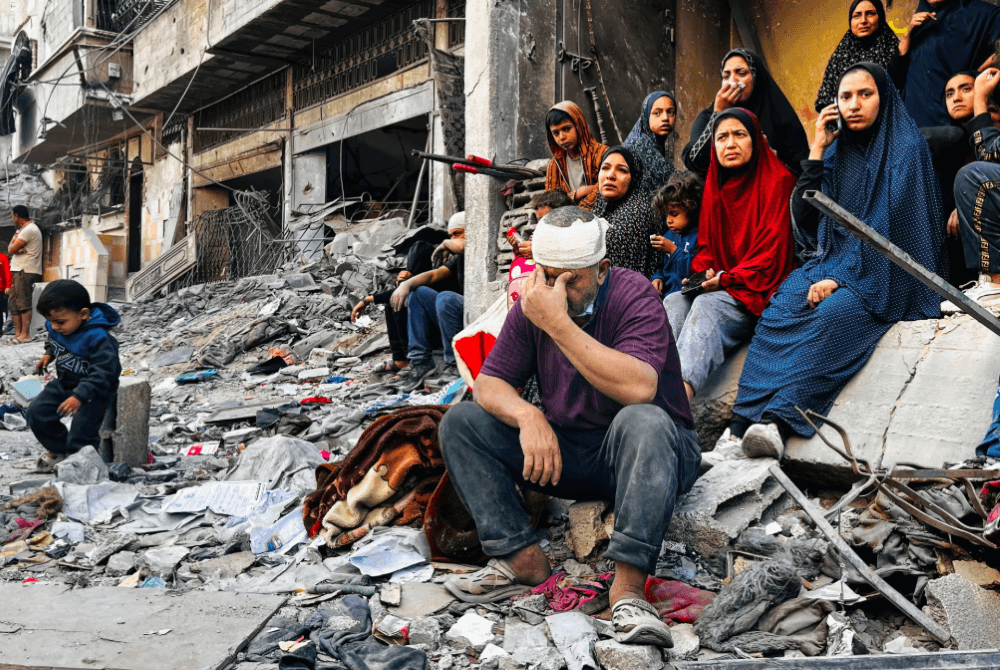 Gaza rescuers say Israeli fire kills 72