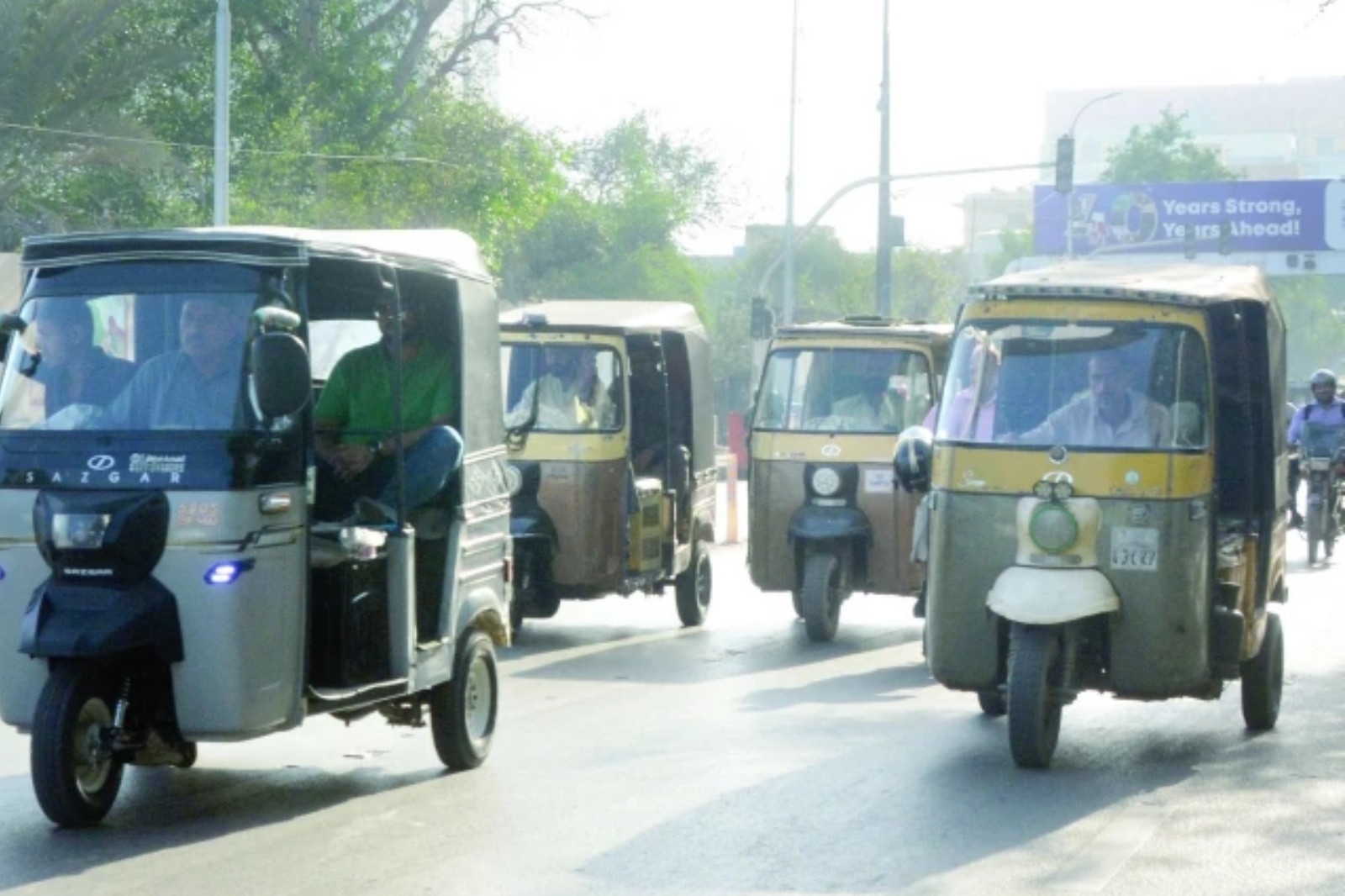 K-P proposes hike in traffic fines under new budget
