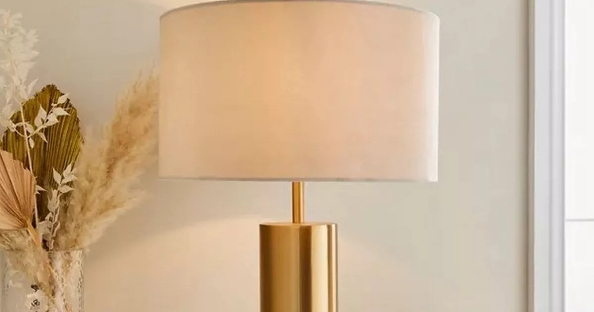 Dunelm shoppers 'in love' with 'classy' table lamp that gives home a 'regal touch'