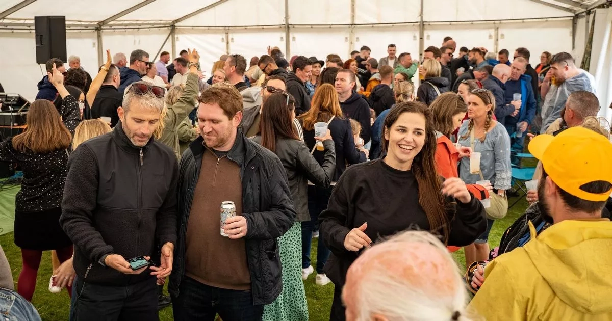 Inaugural Strathaven Beer Festival draws in over 1000 revellers