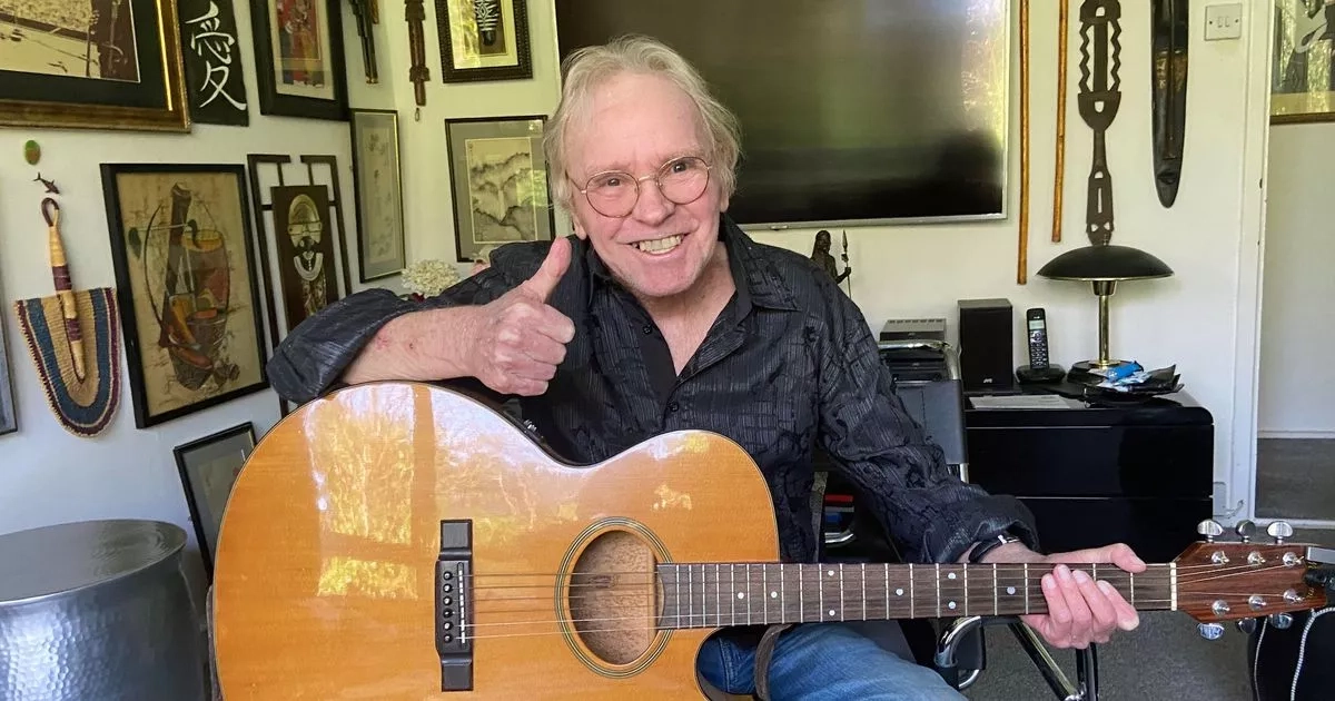 Paisley rocker Davey Pattison back on stage after battling cancer and brain lesion