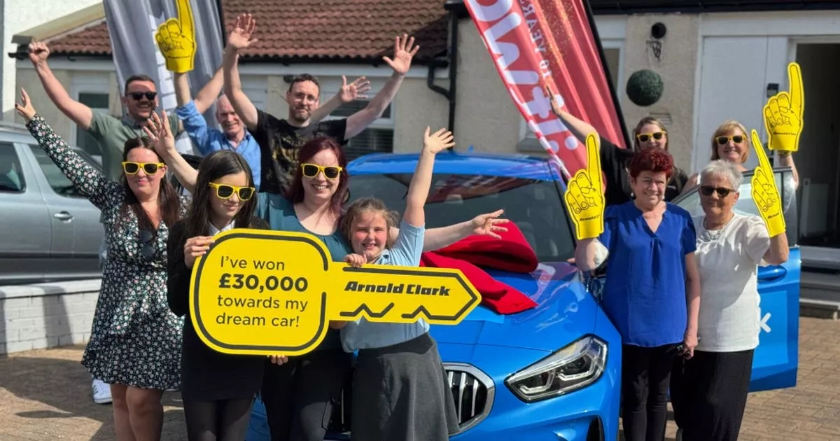 Linwood fundraiser 'stunned' after landing £30,000 car cash gift
