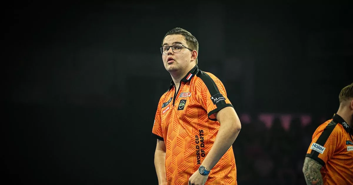 Gian van Veen reveals PDC promise after shirt issue as Dutch star hopes Scotland get it tight at Darts World Cup