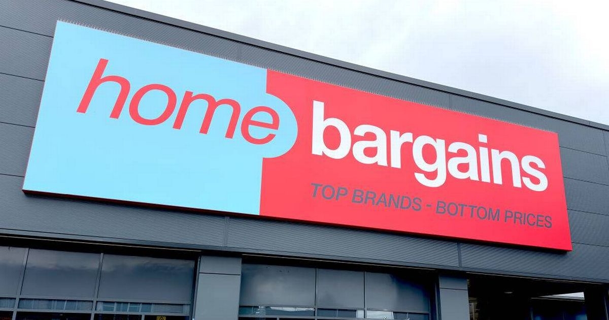Home Bargains has £50 off 'huge' paddling pool that 'little ones love'