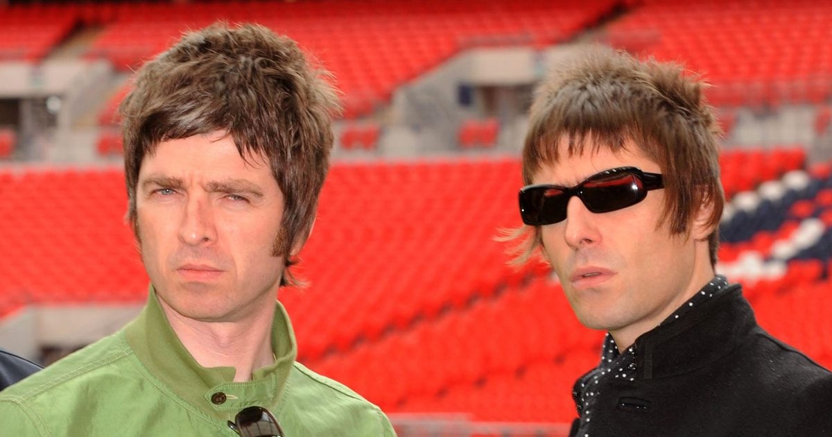 Oasis blasted as they release limited tickets for Dublin merch shop