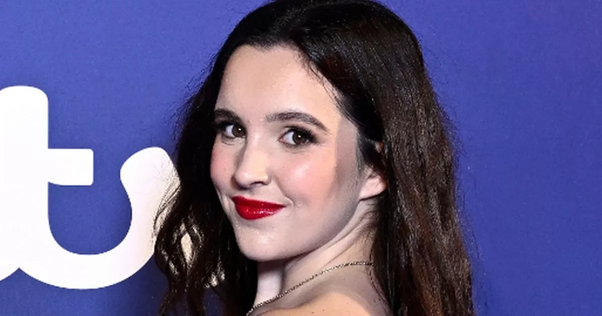 Corrie's Elle Mulvaney 'loved-up' with mystery man after Liam Scholes split