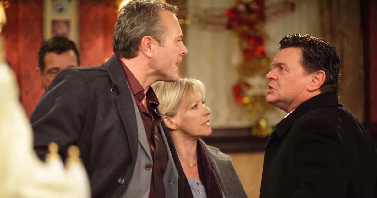 EastEnders star slams BBC soap actors in savage 'haven't got a clue' swipe