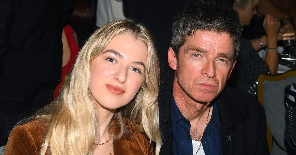 Noel Gallagher's daughter in tiny string bikini after getting band back together