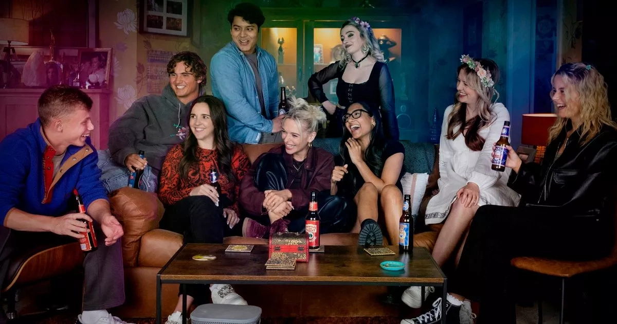 Coronation Street's 'unmissable' week ahead sees danger, turmoil and big twists