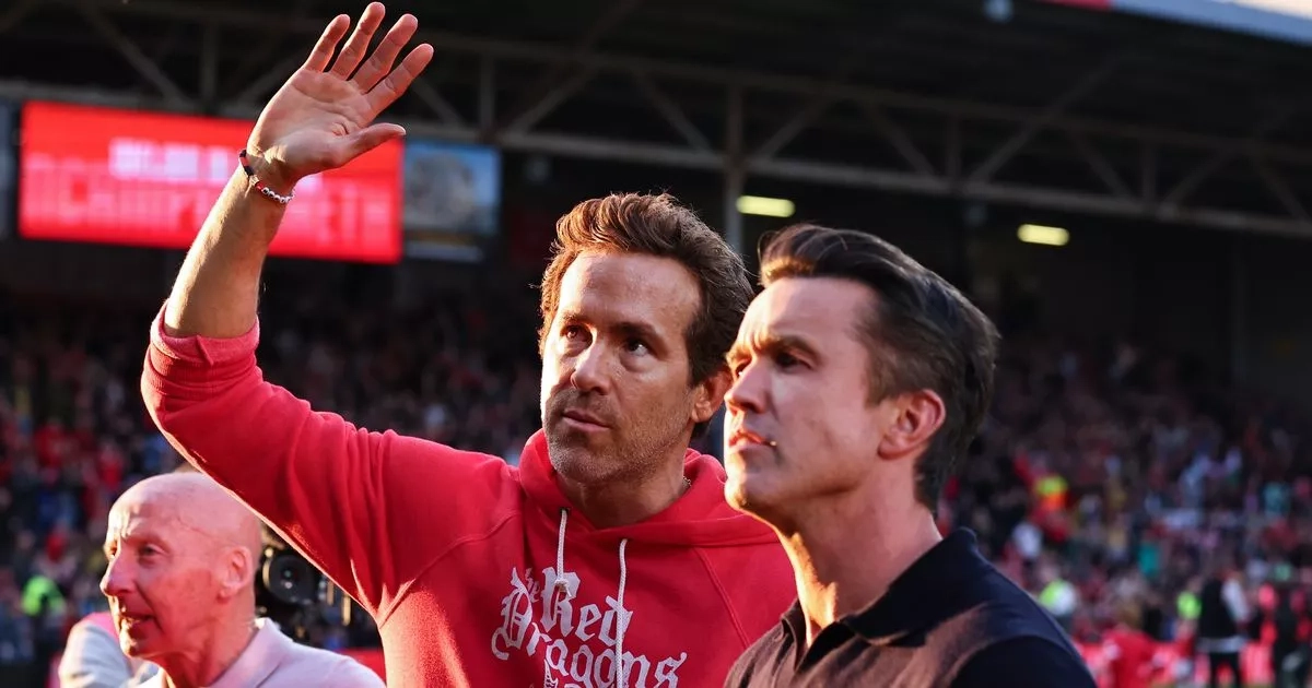 Wrexham plot transfer for captain who showed his true colours in clash with manager