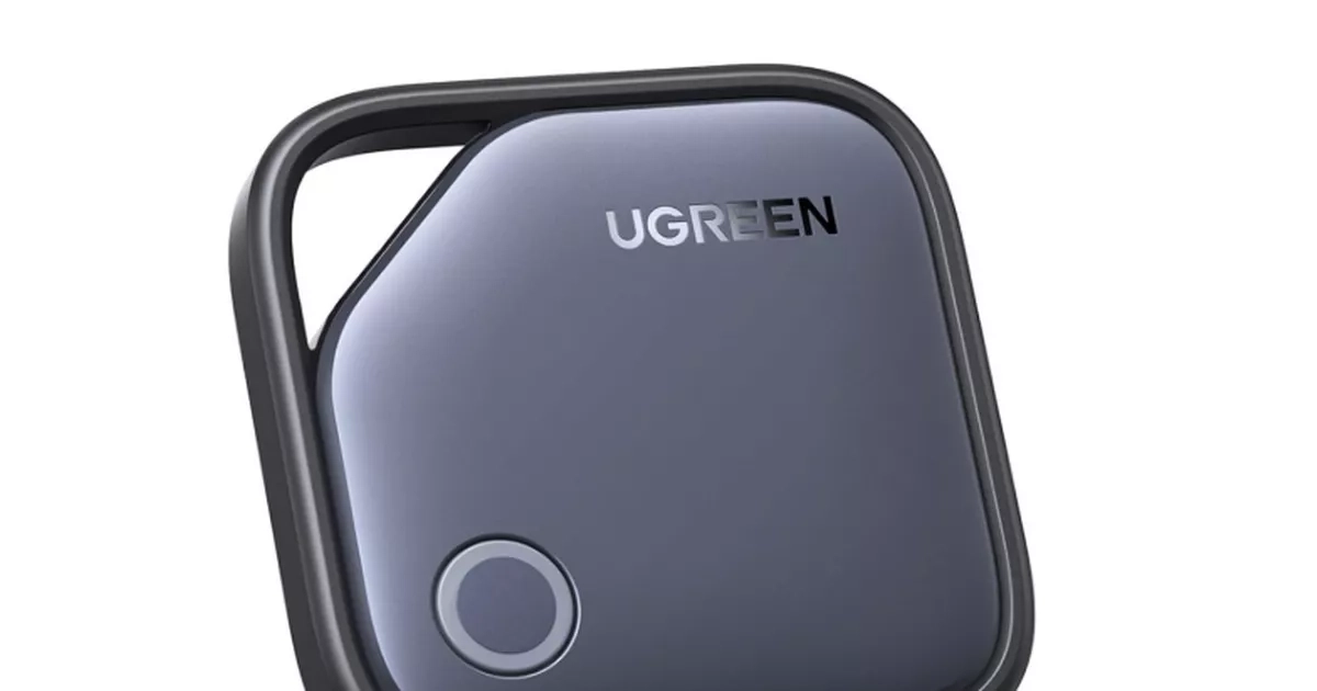 Tech review: UGREEN trackers help you prevent a holiday disaster or a lost wallet