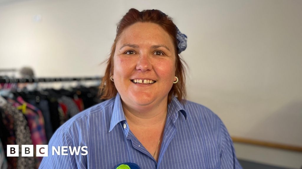 Shoppers want action on education at Guernsey's general election