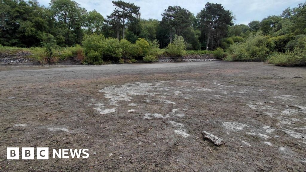 Colony Reservoir dries up after warmest spring on record