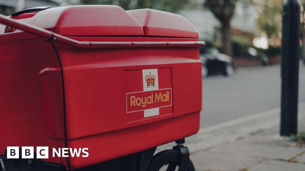 South London residents feel 'forgotten' after Royal Mail delays
