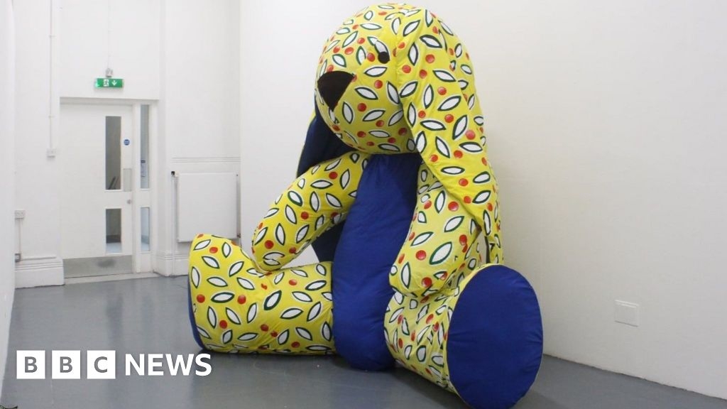 New home sought for Bossy the 8ft Norwich bunny