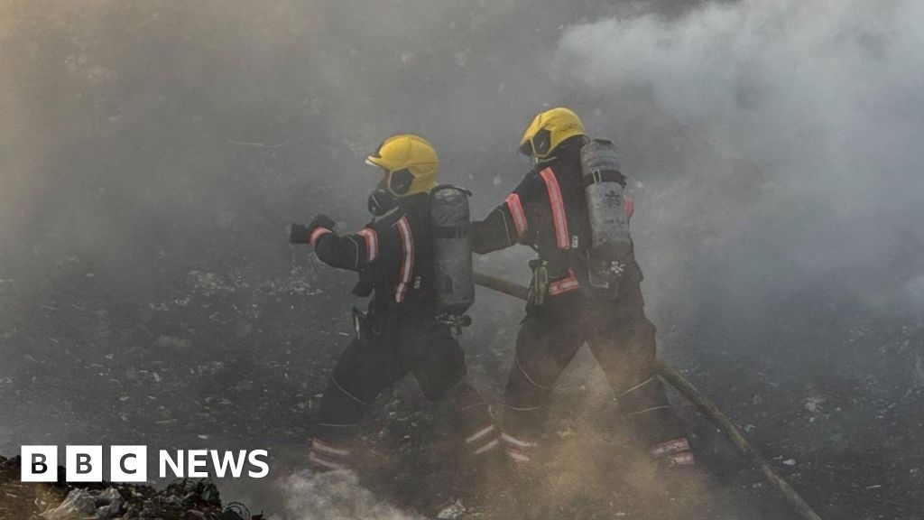Cambridgeshire firefighters tackle Wilburton landfill blaze
